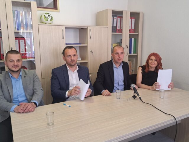 VRTIĆ „MIŠA CVIJOVIĆ“ : Predsednik opštine Drago Popadić u poseti