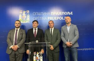 Данас: ПОСЕТА ГЕНЕРАЛНОГ КОНЗУЛА ТУРСКЕ У НОВОМ ПАЗАРУ ОСМАНА ПЕШМЕНА ПРИЈЕПОЉУ