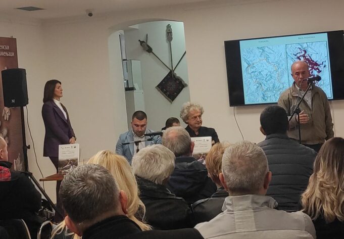 Музеј: ПРОМОЦИЈА КЊИГЕ „ПТИЦЕ ПРЕДЕЛА ИЗУЗЕТНИХ ОДЛИКА „ОЗРЕН-ЈАДОВНИК““