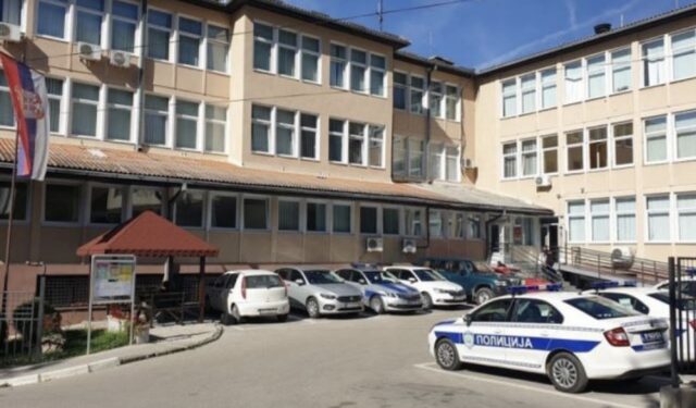 SUMNJA SE DA JE UBIO KOMŠIJSKOG PSA IZ LOVAČKE PUŠKE: PODIGNUTA KRIVIČNA PRIJAVA PROTIV MUŠKARCA IZ NOVE VAROŠI
