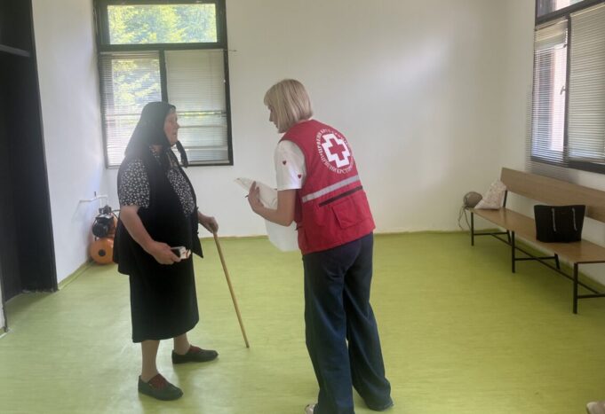 „Vojni lekar na selu“ u Babinama: Pregledi za najugroženije i pomoć za najstarije