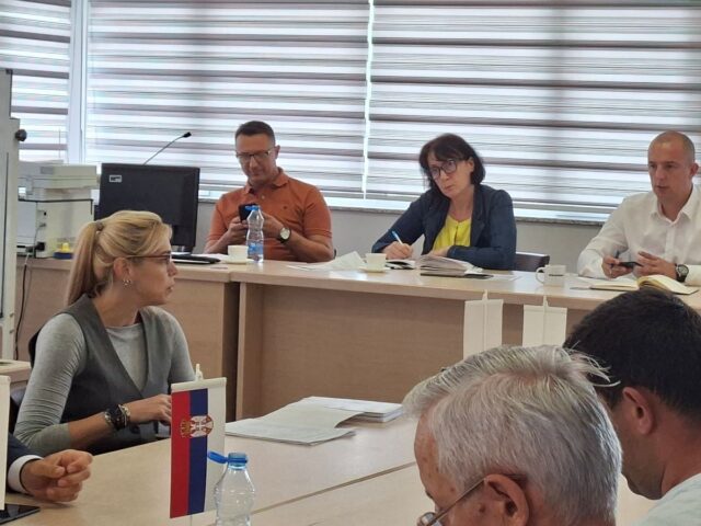 Седница Већа: Одобрени хитни радови на рехабилитацији путева