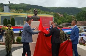 Вечна слава јунаку – Споменик капетану Велиши Кијaновићу
