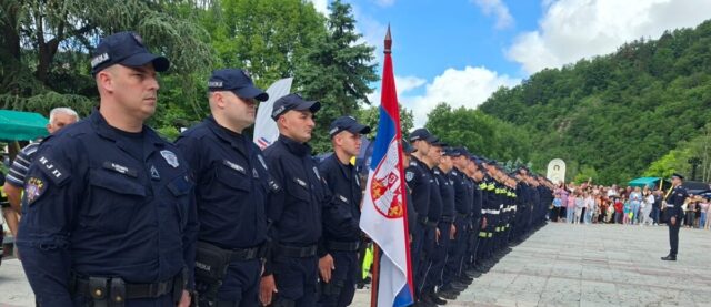 Дан полиције обележен дружењем са грађанима и порукама о безбедности